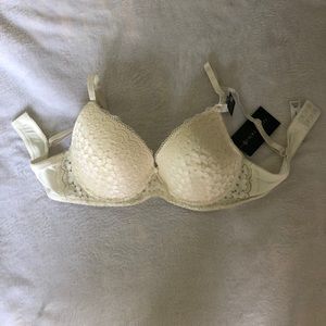 Laura Ashley White Lace Push Up Bra 34C